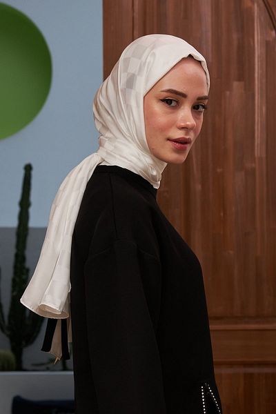 İpekhan Σειρά White Silk Jacquard - Σάλι με σχέδιο σκακιέρας 9002-06