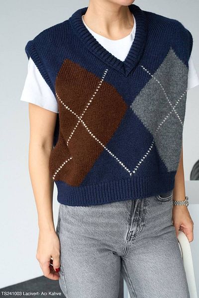 OzBeauty Women's V-Neck Navy Blue Diamond Knit Sweater