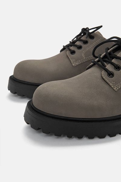 Pull & Bear Lace Up Shoes