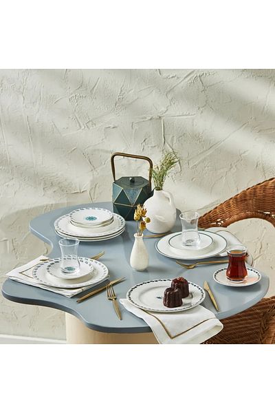 Karaca Iznik, Set de 18 piese din porțelan pentru 6 persoane, 19 cm, alb Multi