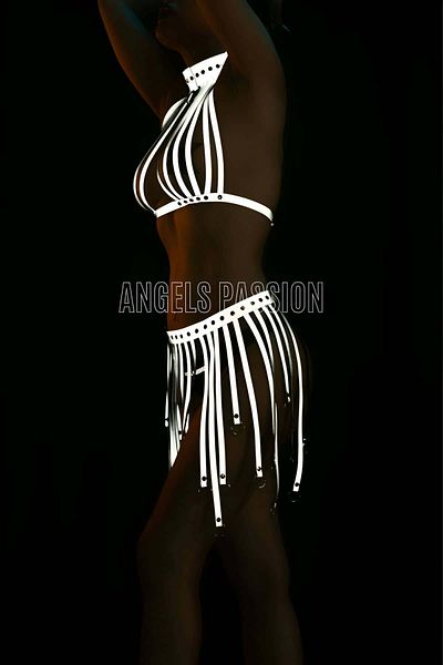 Angels Passion Σετ μπουστάκι με αντανακλαστική και κομψή φούντα