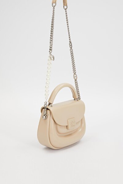 Levidor Kalp Akseuarlı El Çantası