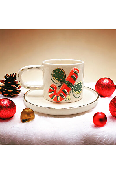 Xhoie Ceramics Baston Şekeri Kabartmalı Yılbaşı Temalı El Yapımı Fincan