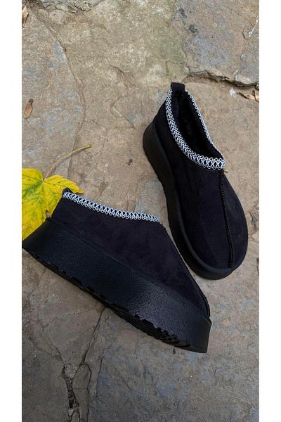 Eataly Shoes Botine din piele intoarsa neagra cu talpa inalta