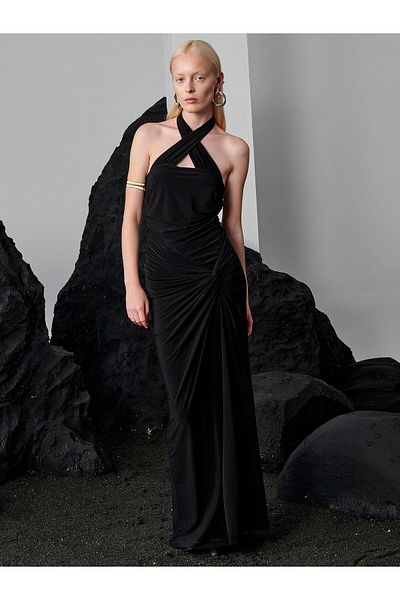 RİVUS Low Back Halter Neck Slit Dress - Black