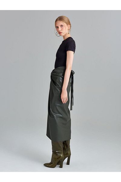 RİVUS Τεχνικό Φανελάκι Crew Neck Basic Crop - Μαύρο