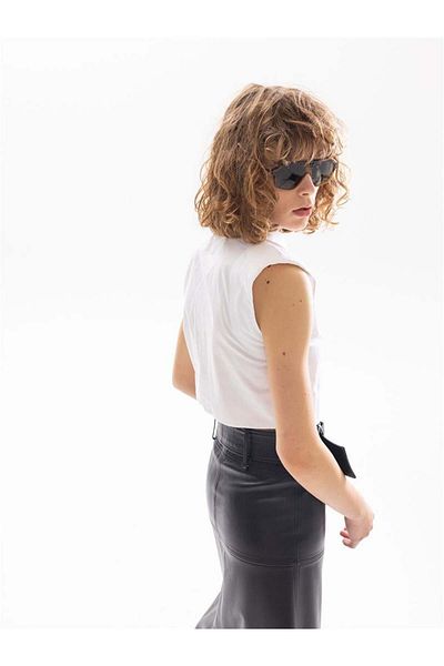 RİVUS Padded Sleeveless Crop Shirt - White