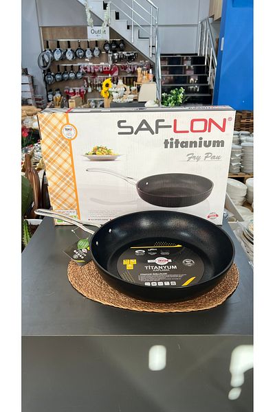 SAFLON Safi?Nox 32 cm Ti?Tanium Metal Single Handle Pan