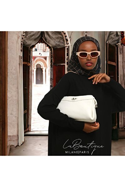 LA BOUTIQUE 04 Магазин Twill İpek Eşarp 1943