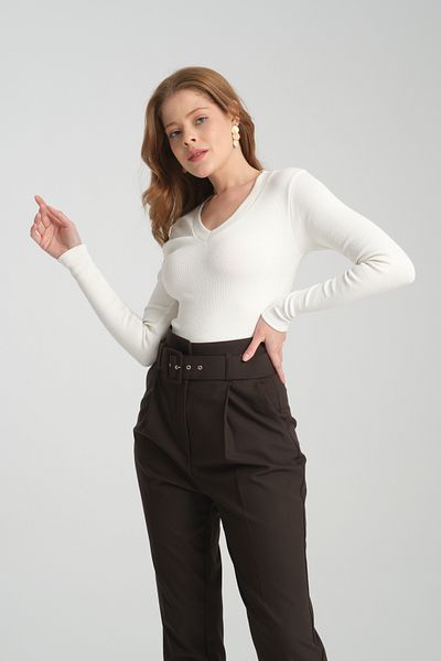 Lisirru Women's Black and White V Neck Long Sleeve Basic Knitted Blouse
