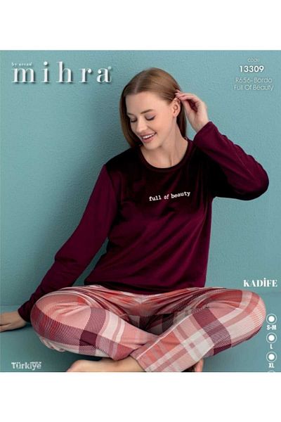 Azra Дамски кадифен пижамен комплект в бордо каре