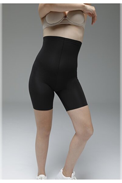 MİSTİRİK AnokY Model - Light and High Waist Black Shorts Corset