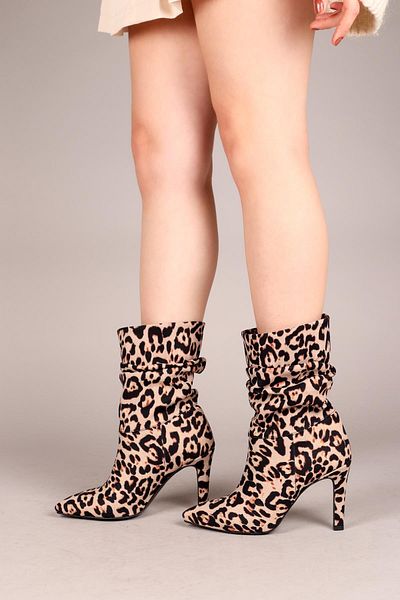 Birikon Μισά μποτάκια με λεπτό τακούνι Leopard MULTI