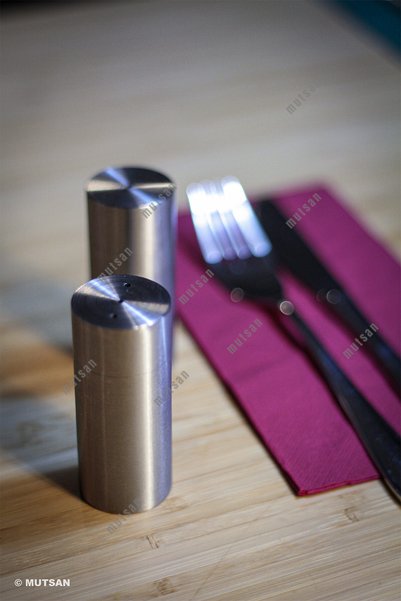 NORREN Set of 2 Stainless Steel Salt Shakers and Pepper Shakers |   304 Quality Double Salt Shaker Pepper Shaker Set
