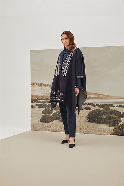 Uludağ Triko Women's Navy Blue Ethnic Patterned Poncho