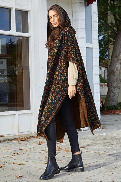 Uludağ Triko Women's Main Floral Patterned Hooded Poncho