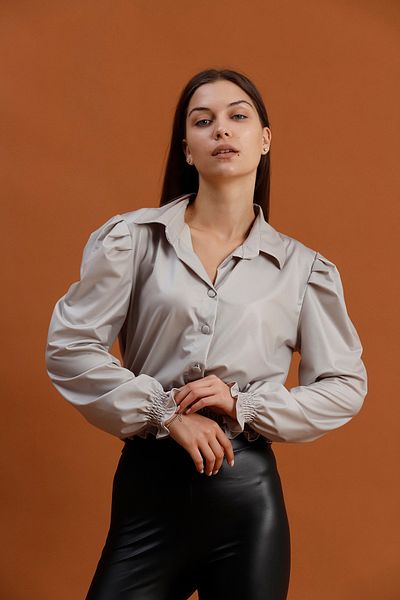 Miss Allos Γυναικεία μπλούζα με μακρύ μανίκι με πτυχή ώμου