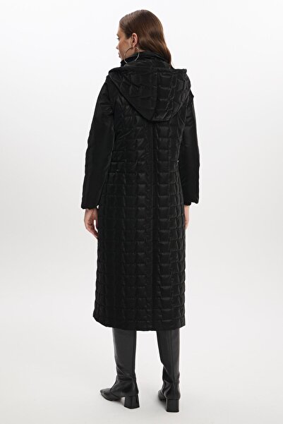 Zühre Τριπλό καπιτονέ μαύρο παλτό με κουκούλα 13692