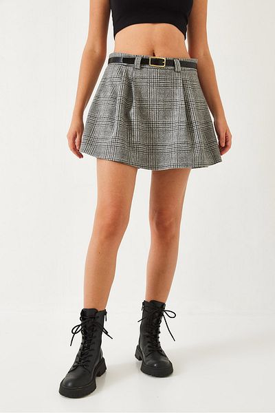 Bianco Lucci Fusta de damă cu model în carouri cu bretele și pantaloni scurți 60261128