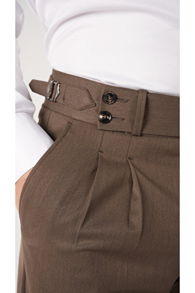 LONATOLİA Men's Regular Fit High Waist Pleated Buckle Fabric Pants-Milk Coffee