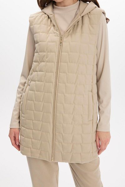 Zühre Kaptonolu Patterned Beige Vest and Blouse Set Tk-1347