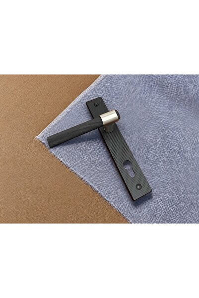 KOLDOOR Negru Inox Lux Zamak Mirrored Punch Mat - Mâner de ușă din oțel 1 set