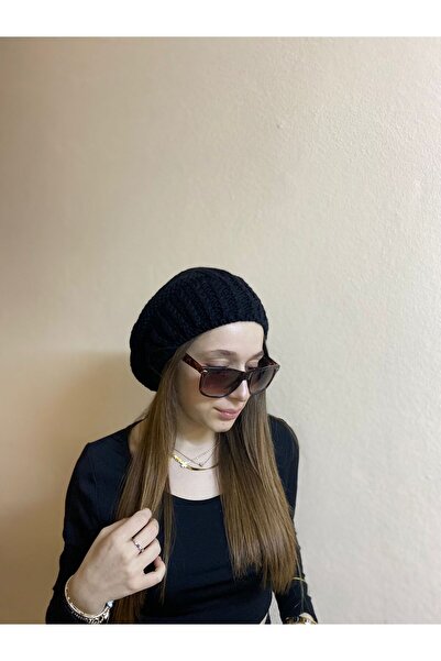 sema aksesuar Нова сезонна дамска шапка с помпони - новогодишен подарък