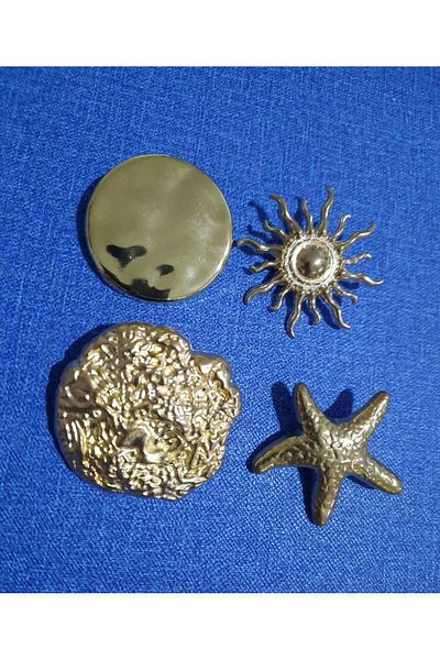 beynaaksesuar Z.A.R.A Combined Set of 4 Grand Gold Color Buttons,