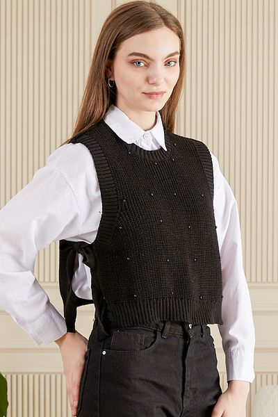 By Nilgün Akay Women's Soft Textured Black and Cream Pearl Detailed Side Tie Sweater 2-Piece Product