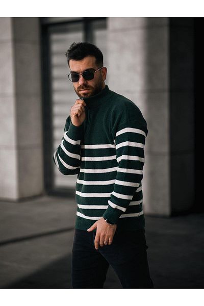 Baycombine35 Men's Stand Collar Half Zipper Thin Striped Knitwear Sweater