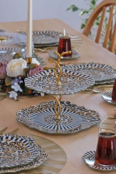Glore Leopard Gold Gilt Glass Cookie Holder