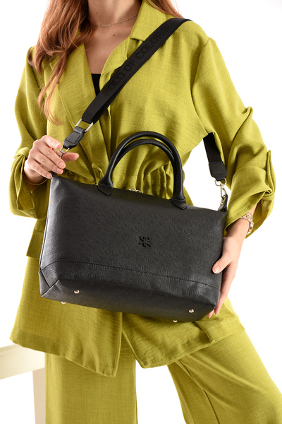 ImPolo Дамска чанта за рамо с релефен принт Sami Black, размер 27x40