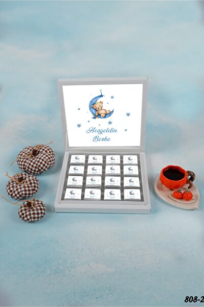 KAKAO AĞACI 32 Adet Karton Erkek Bebek Çikolatası