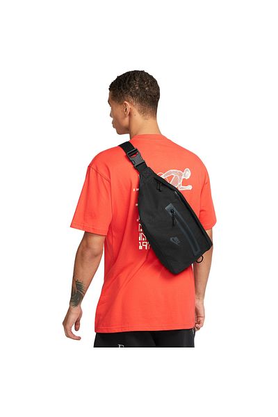 Nike Taška Nike Premium Hip Pack 8L, černá, Unisex
