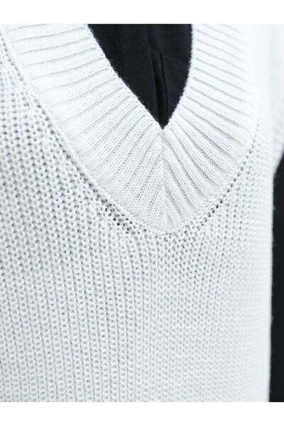 Modamorfo V-подібний виріз, ребристий принт, довгий светр - білий