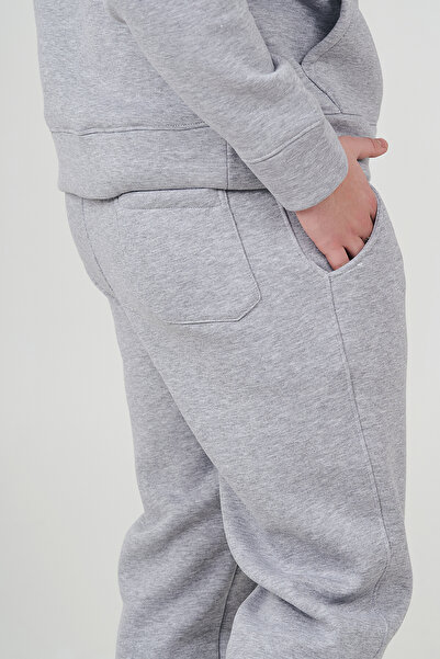 MBEY1989 Mbey 3 Thread Raised Sweatpants