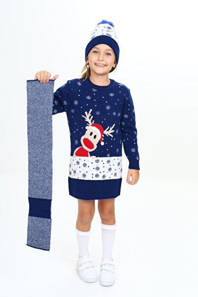Sevimli Kız Çocuk Kışlık Elbise Karlar Içinde Geyik Desenli Bere Ve Atkılı 3'lü Takım