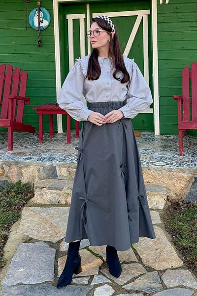 Ceylan Otantik Anthracite Bow Skirt & Gray Collar Ruffled Crop Shirt Set