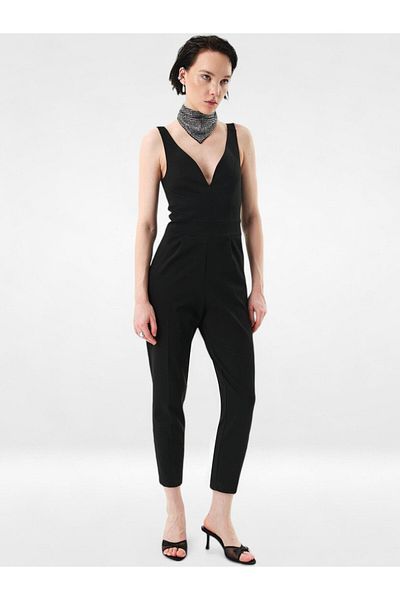 RİVUS Thick Straps Cigarette Leg Jumpsuit - Black