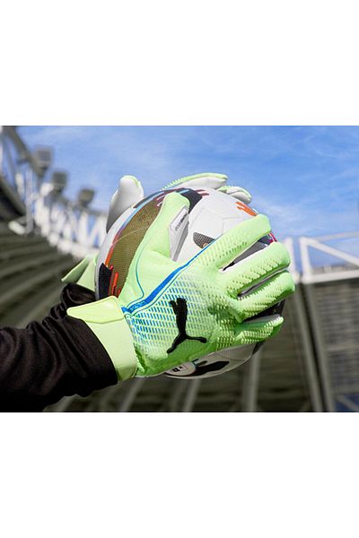 Puma Puma Ultra Ultimate Hybrid - قفازات خضراء للجنسين 4194802