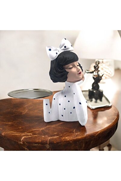 ufak dusler atölyesi tepsi tutan kız sunumluk