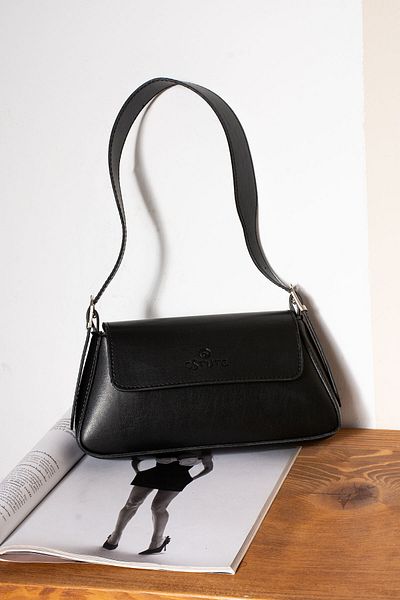 Paradise Women's Black Shoulder Bag with Stylish Design - Estute