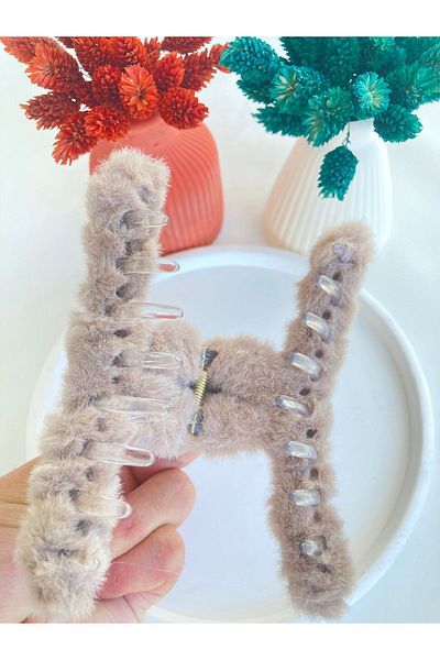 PREGIO Women's Xl Large Size Plush Furry Elegant Winter Latch Buckle
