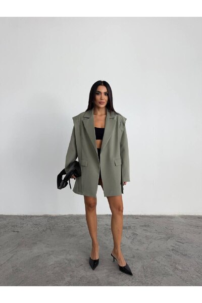 CLB COLLECTION Women's Oversize Jacket with Belted Shoulder