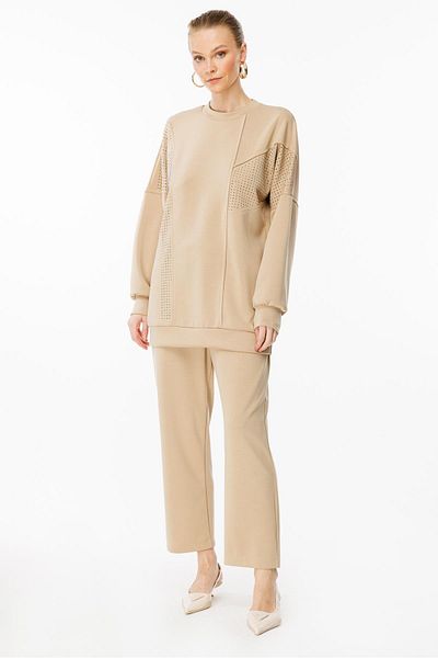 Ghisa Camel Set - Stone Detailed