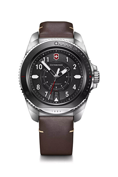 Victorinox رحلة 1884 مقابل 241976.1 - راحة الحيوان