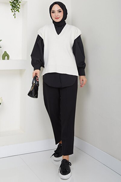 hafsamina Cream V-Neck Knitwear Sweater - Hm2635