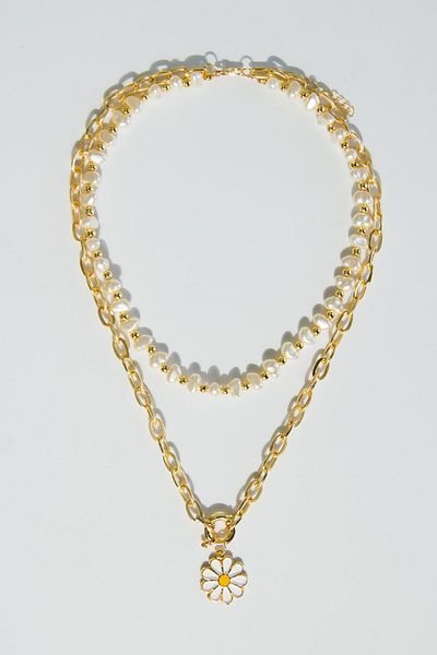 Modex Gold Color Daisy Figured Pearl Necklace