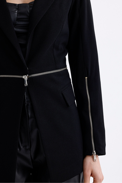 Sense Scuba Crepe Jacket with Metal Zipper - Lining and Sleeves, Black |   Ckt34819