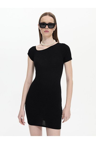 Ltb Asymmetric Collar - Short Black Dress